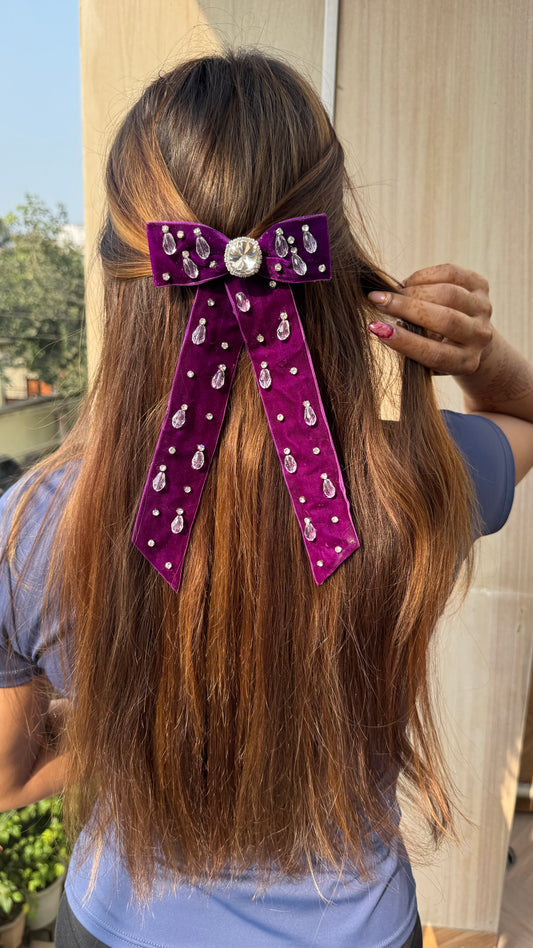 Purple Pear-shaped crystal bow