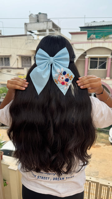 Light Bow Embroidery Bow