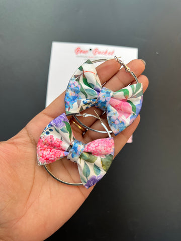 Blue floral bow earring