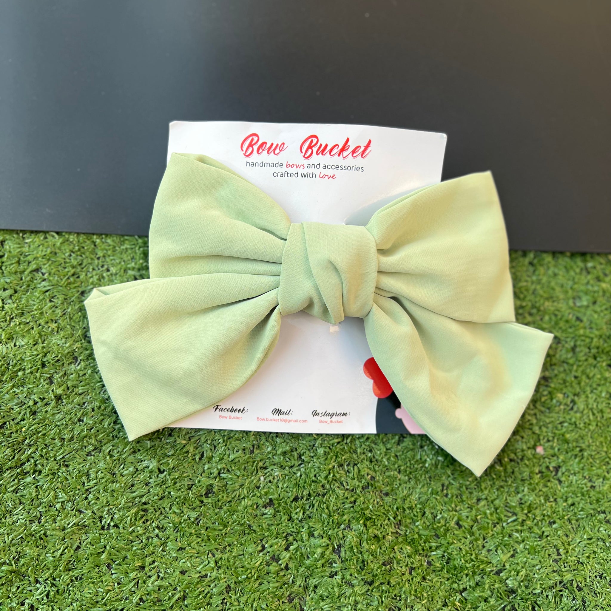 Green double layer bow