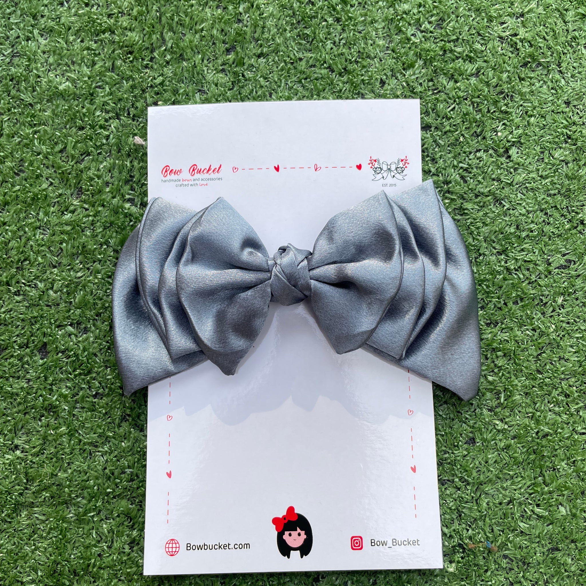 Whimsy bow - grey