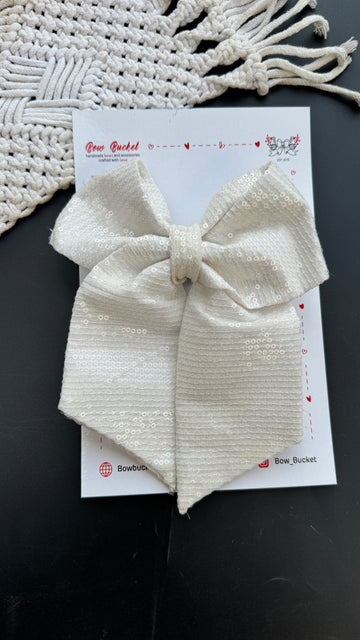 White sequence butterfly bow