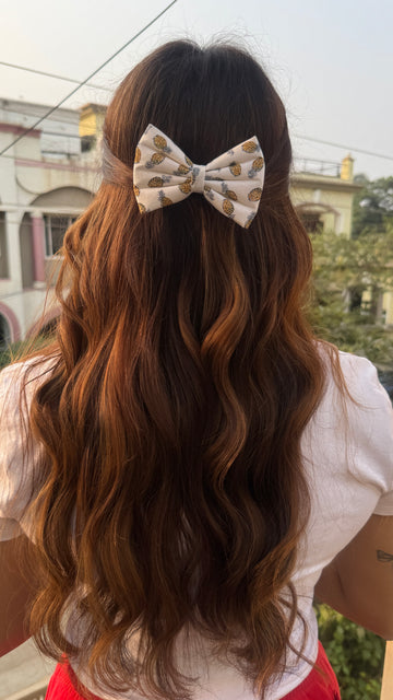 Pineapple Bow