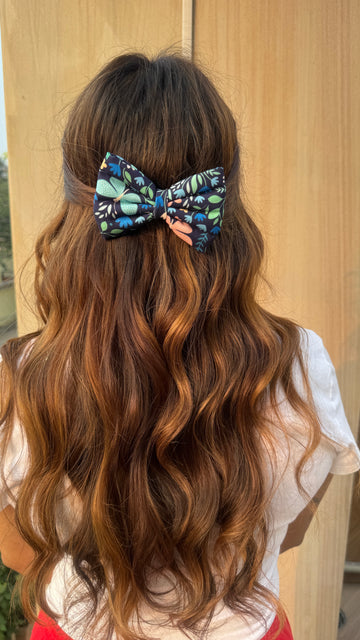 Blue butterfly bow