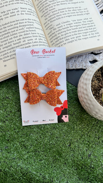 Orange glitter mini bow clip