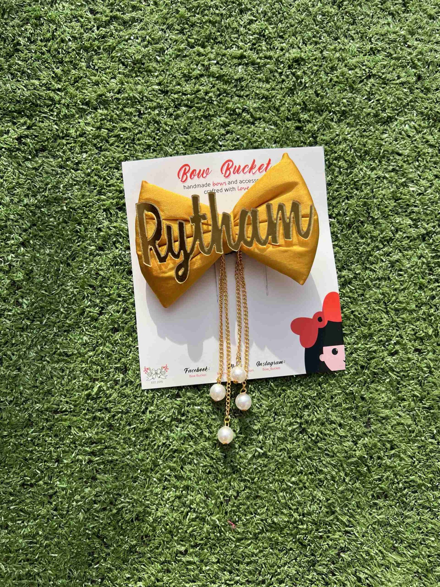 Mustard hanging pearl customise bow clip