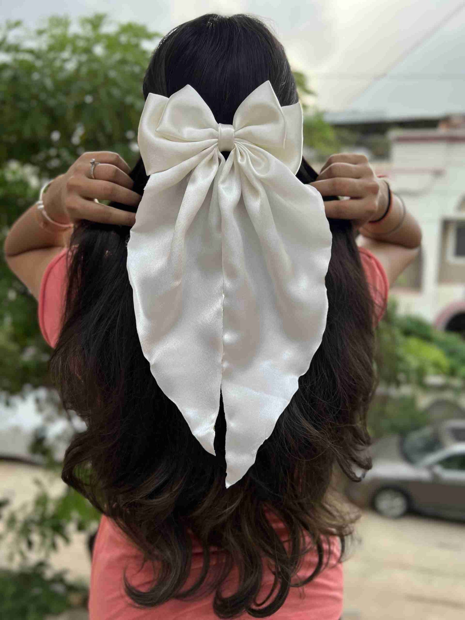 Ivory ruffle bow