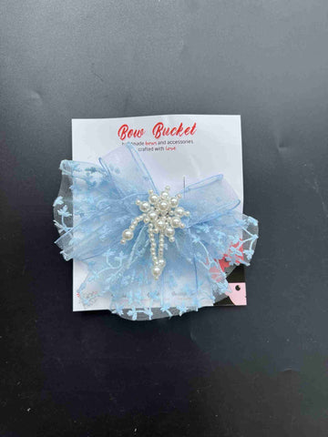 Radiant Pearl Knots bow