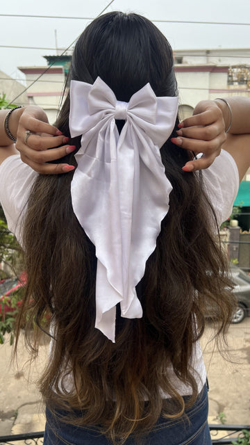 White Ruffle pigtail Bow