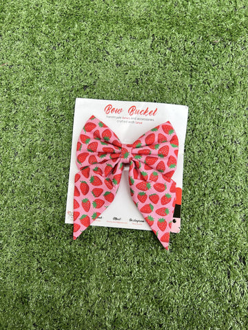 strawberry pigtail bow