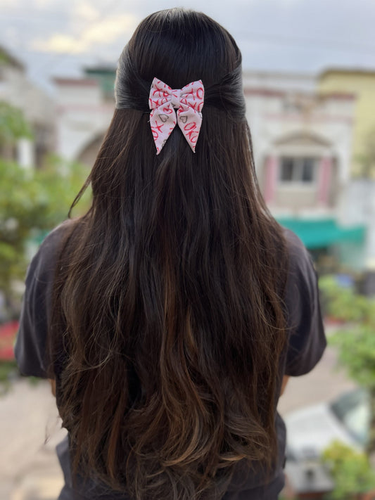 xoxo pigtail bow