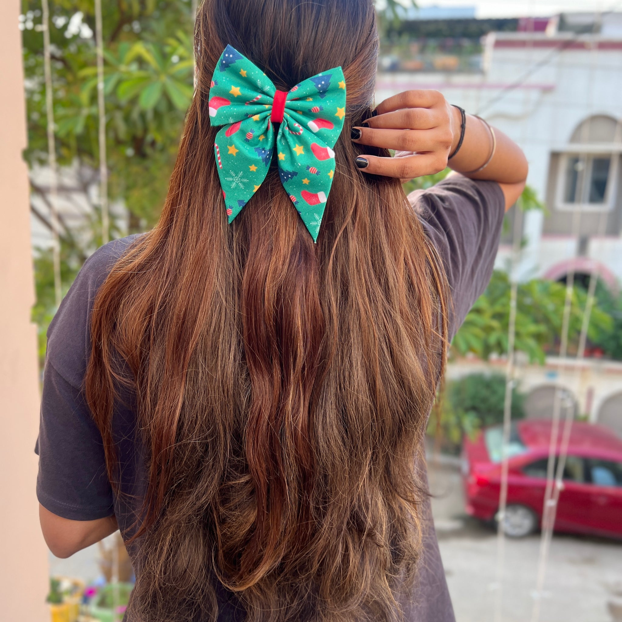 Evergreen Enchantment pigtail bow clip - size - 4"