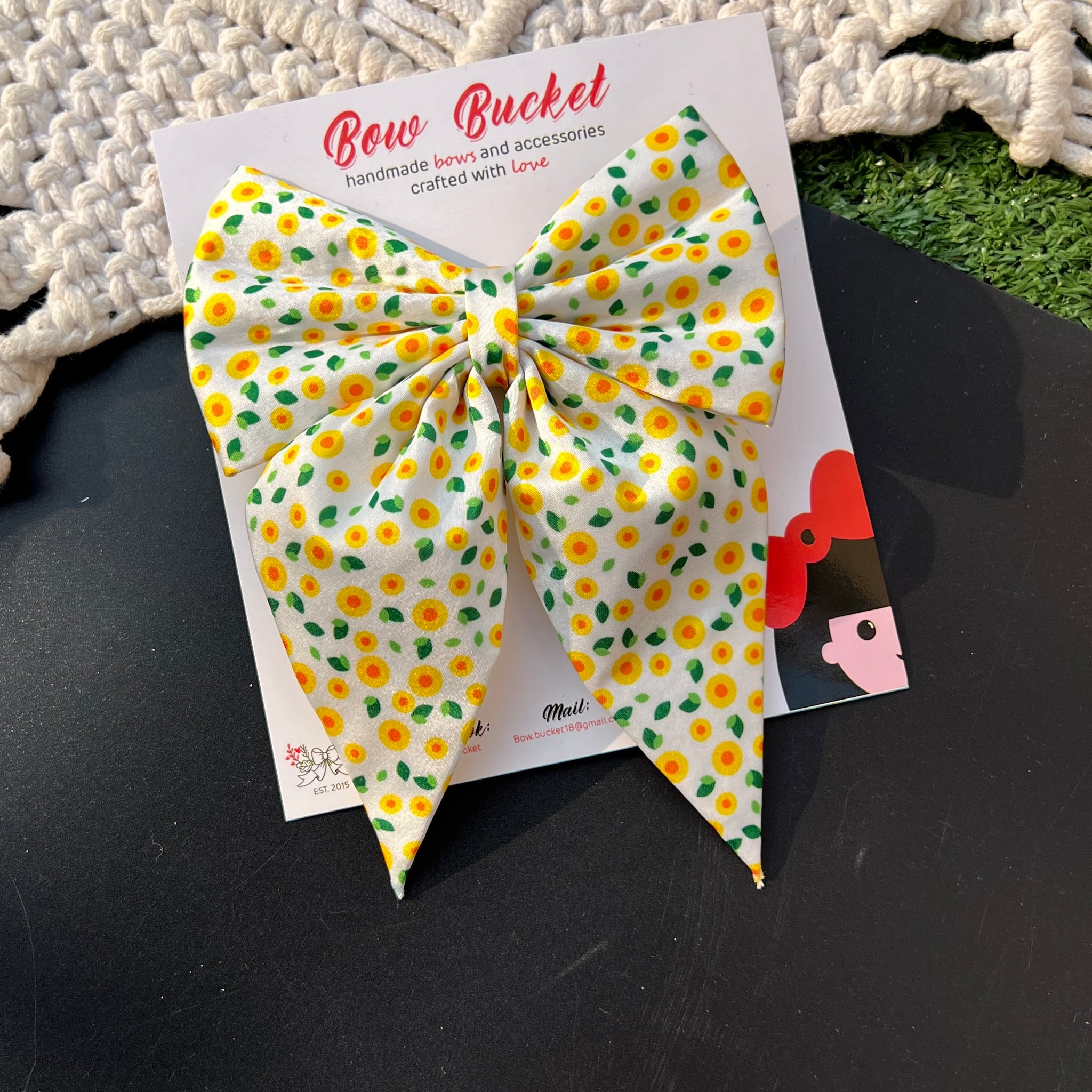 Sunflower pigtail bow clip - size - 4"