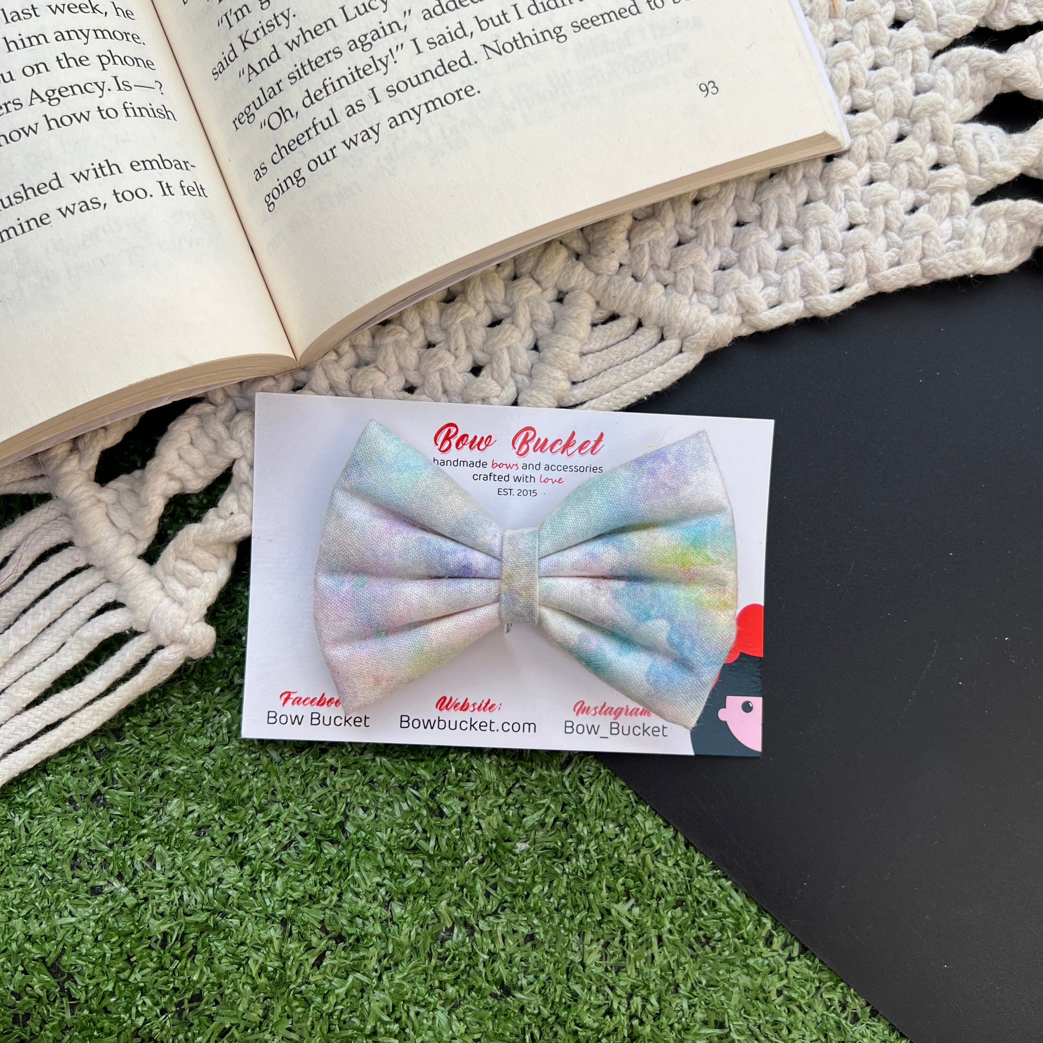 Vivid Vibes Bow Clip