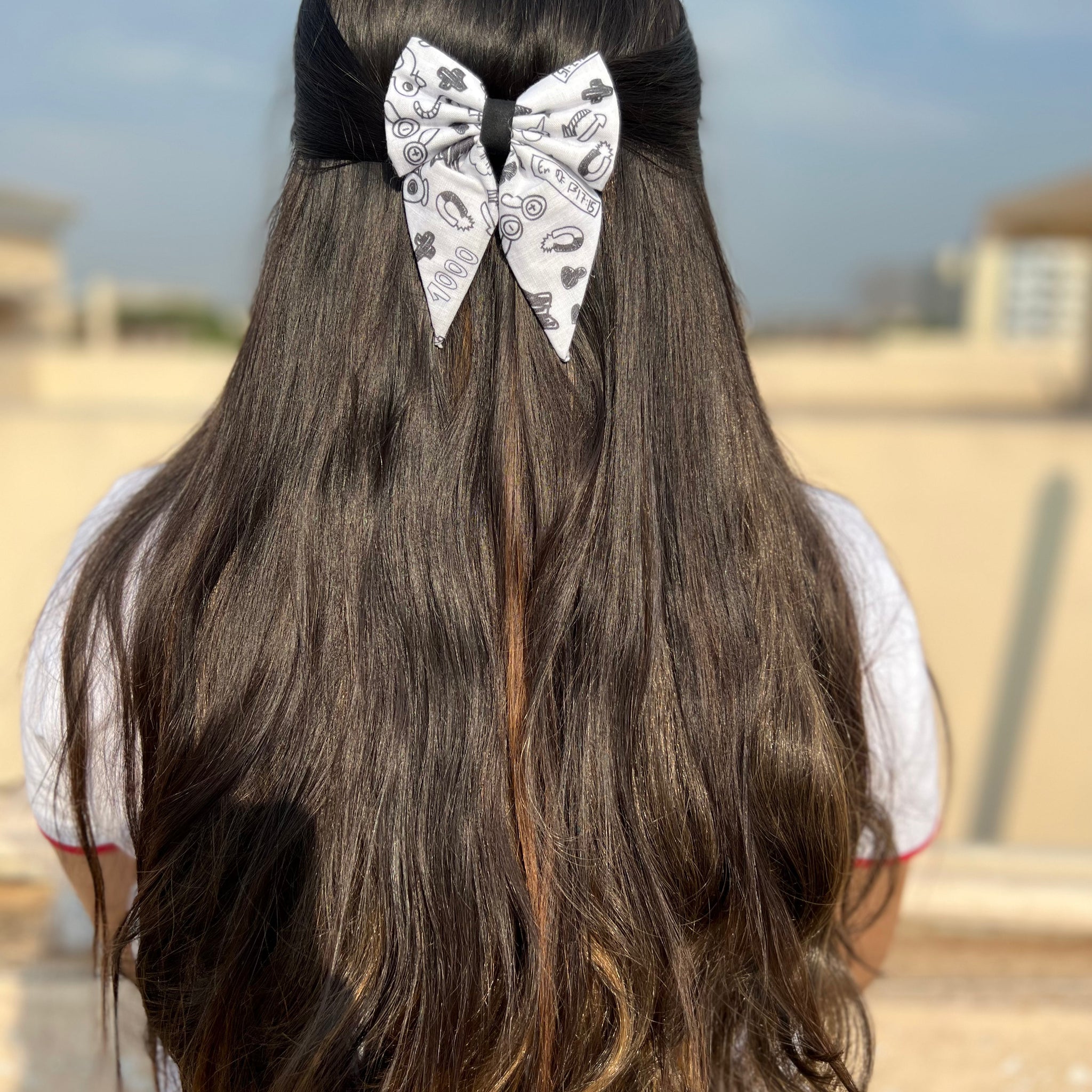 Cutie pigtail bow clip - size - 3"
