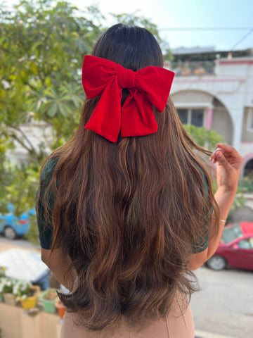 Red Luxe Noir Bow clip