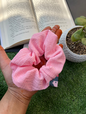 Pink  texture scrunchie