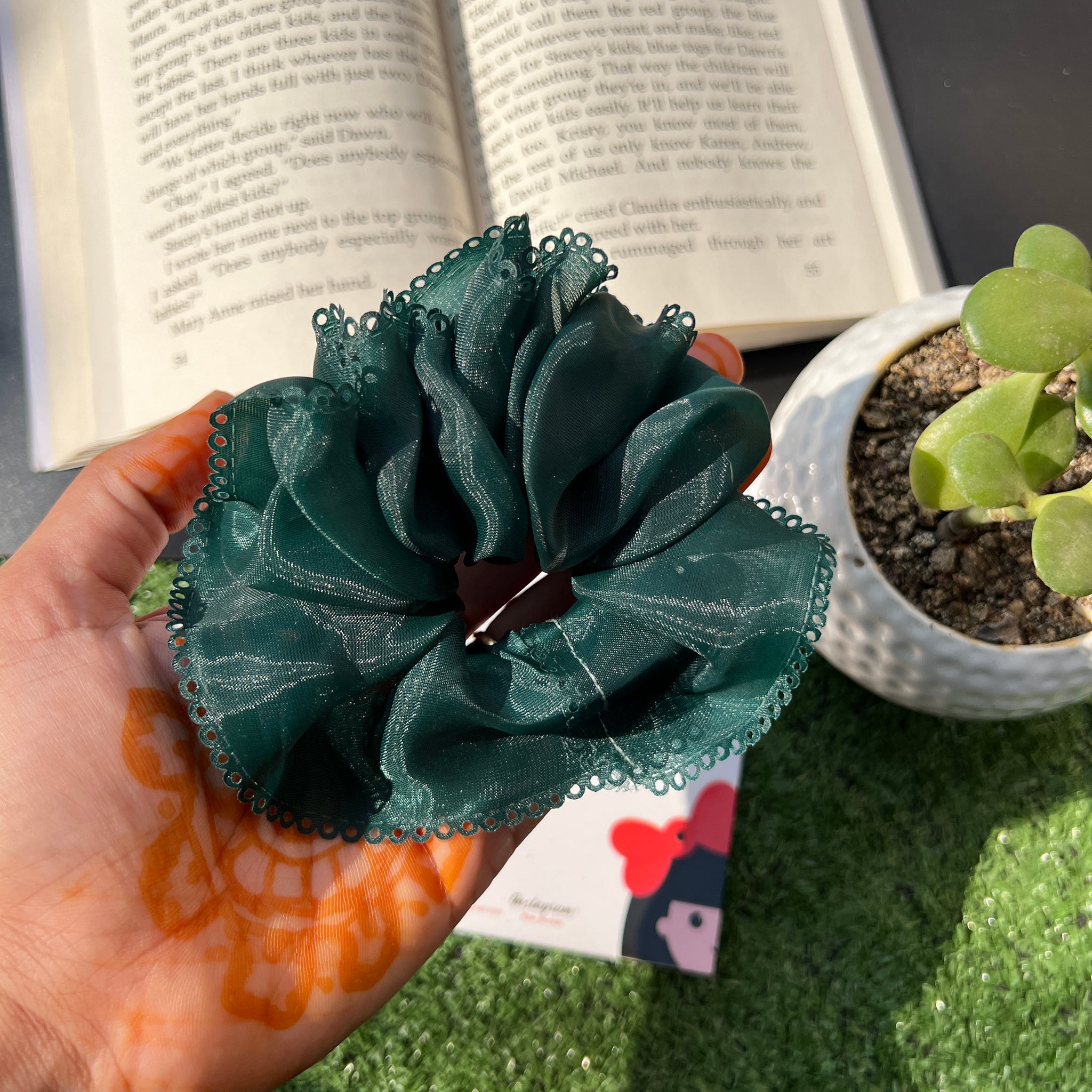 Bottle Green  tissue scrunchie