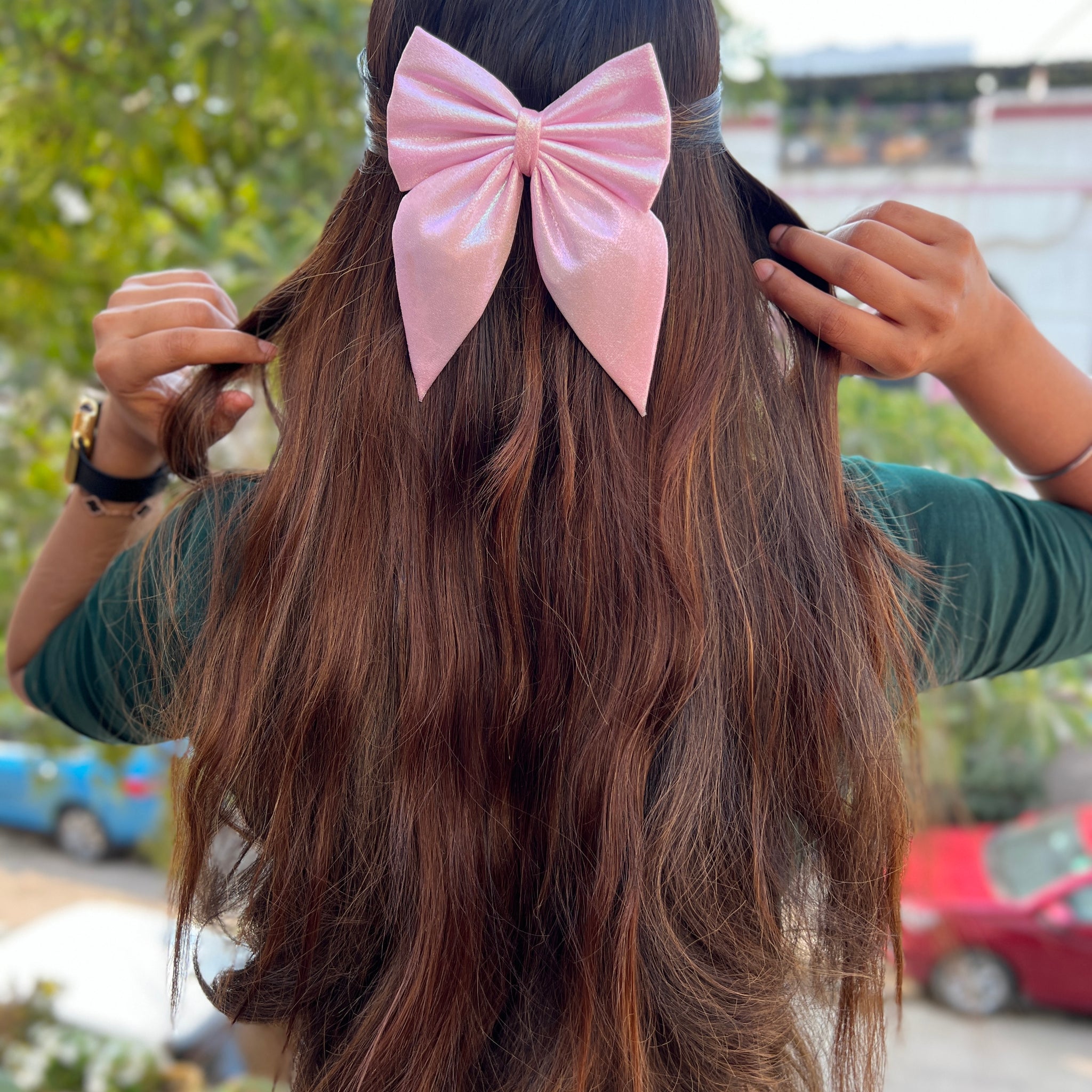 Pink glossy pigatil Bow Clip
