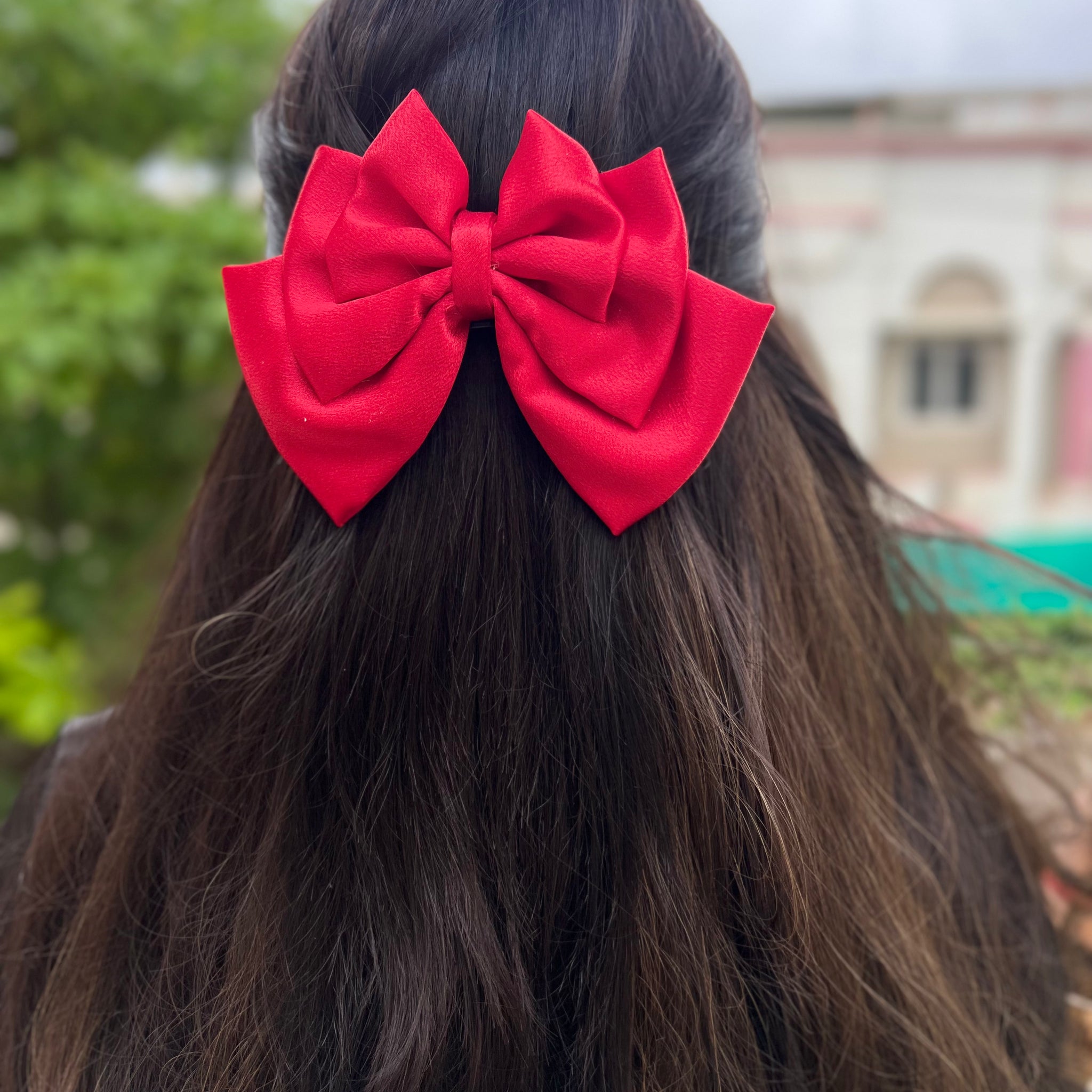 Red triple layer bow clip