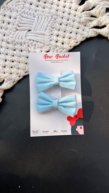 Sky blue mini bow clip