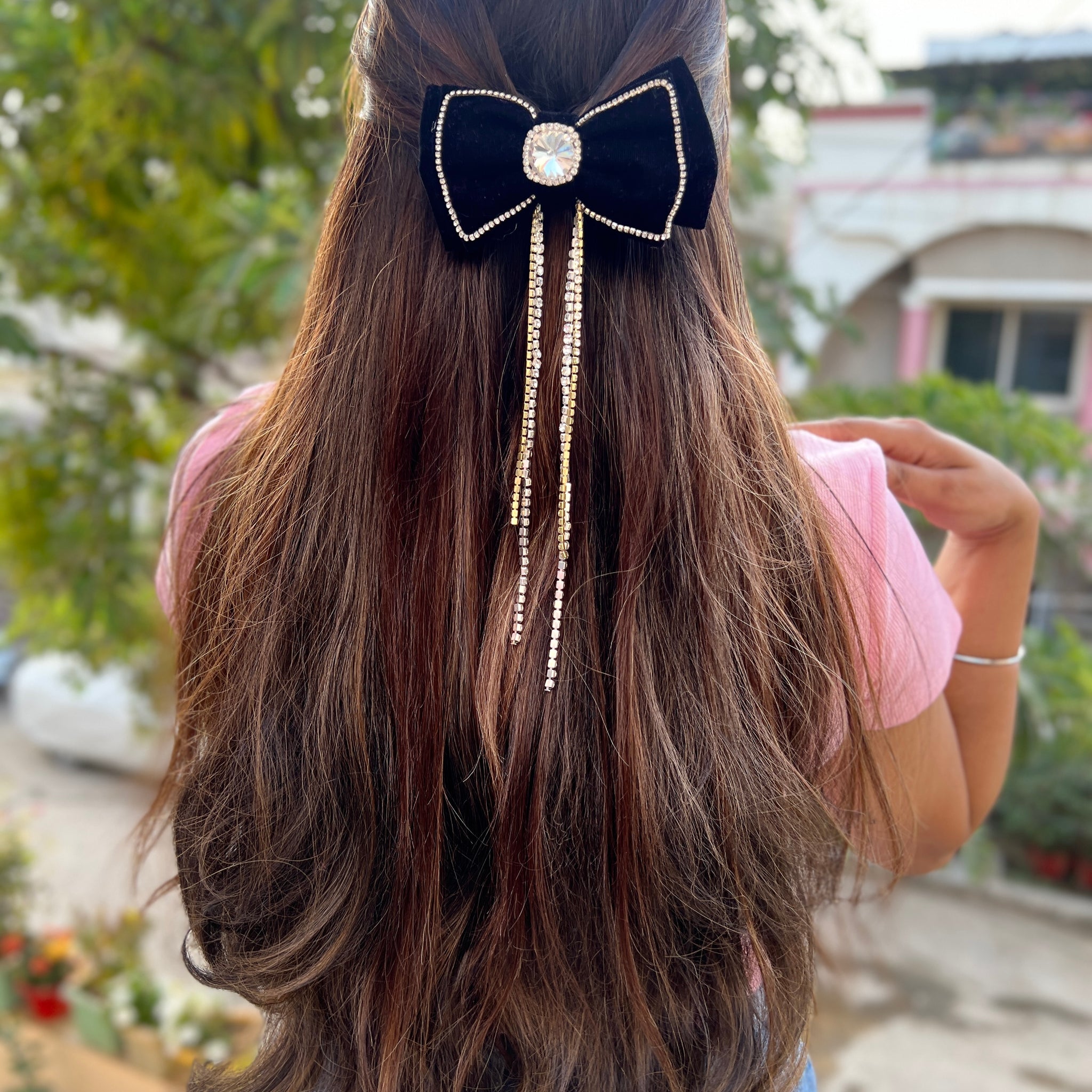 Black  Serene Velvet Adorn Bow Clip