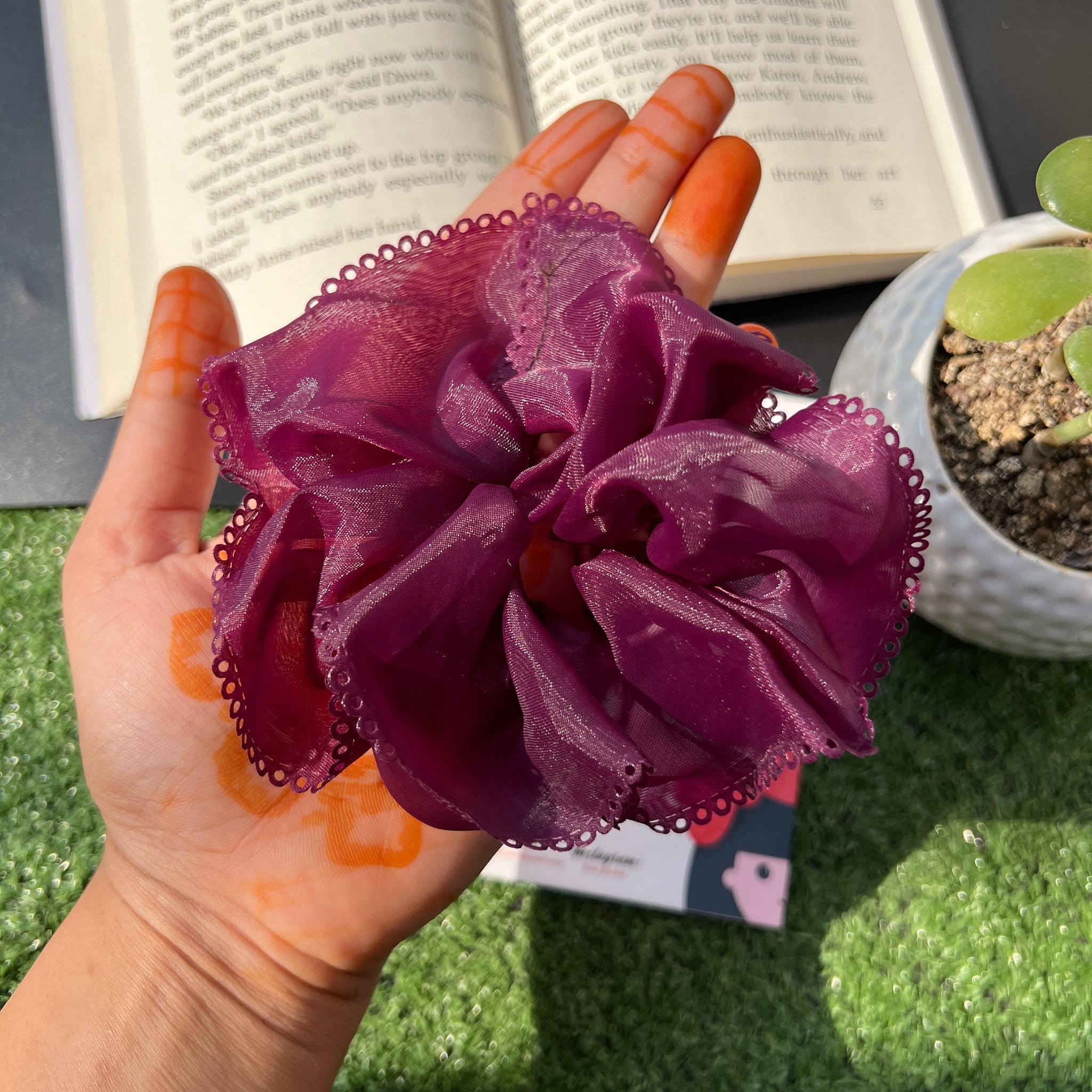 wine  tissue scrunchie