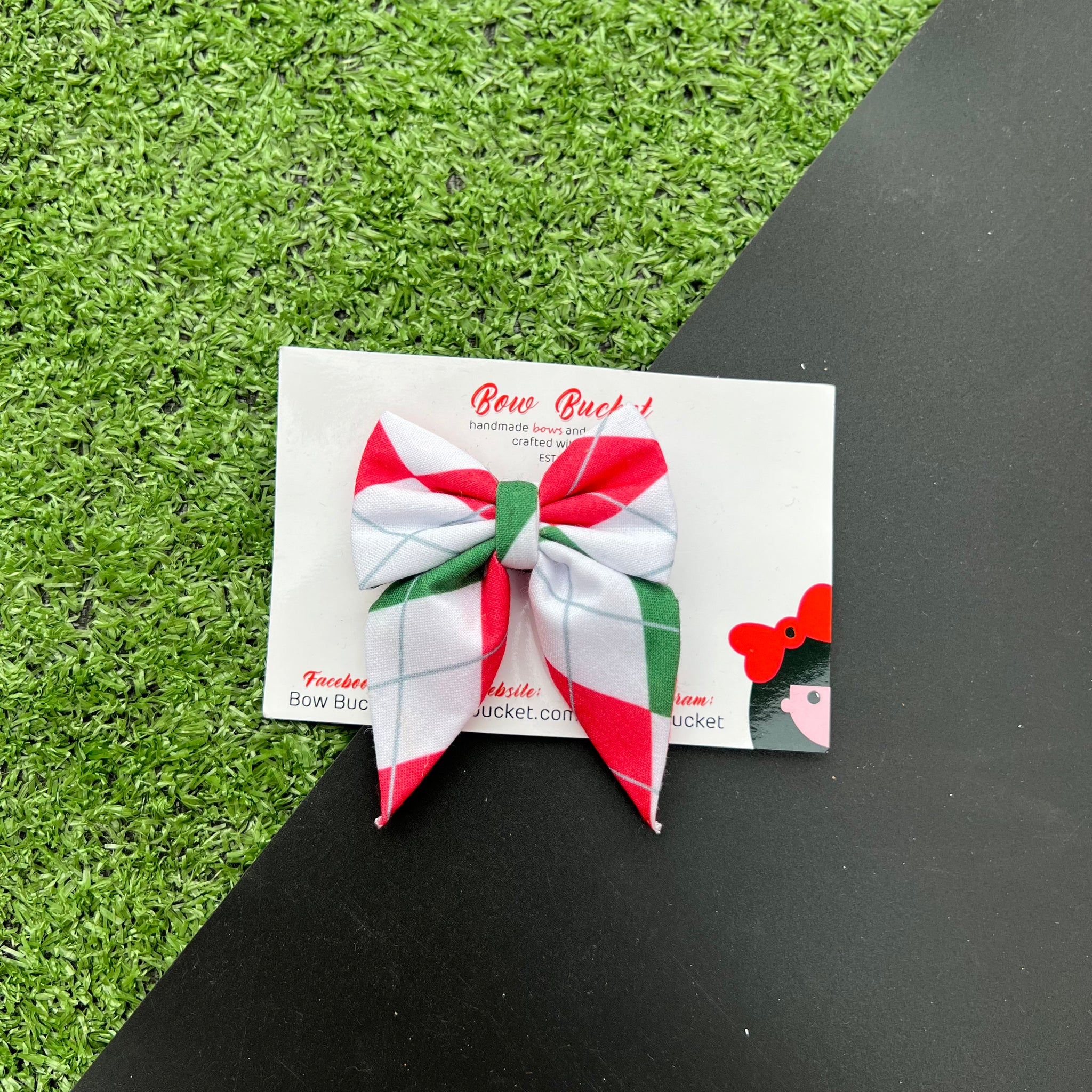 North pole chic mini clip