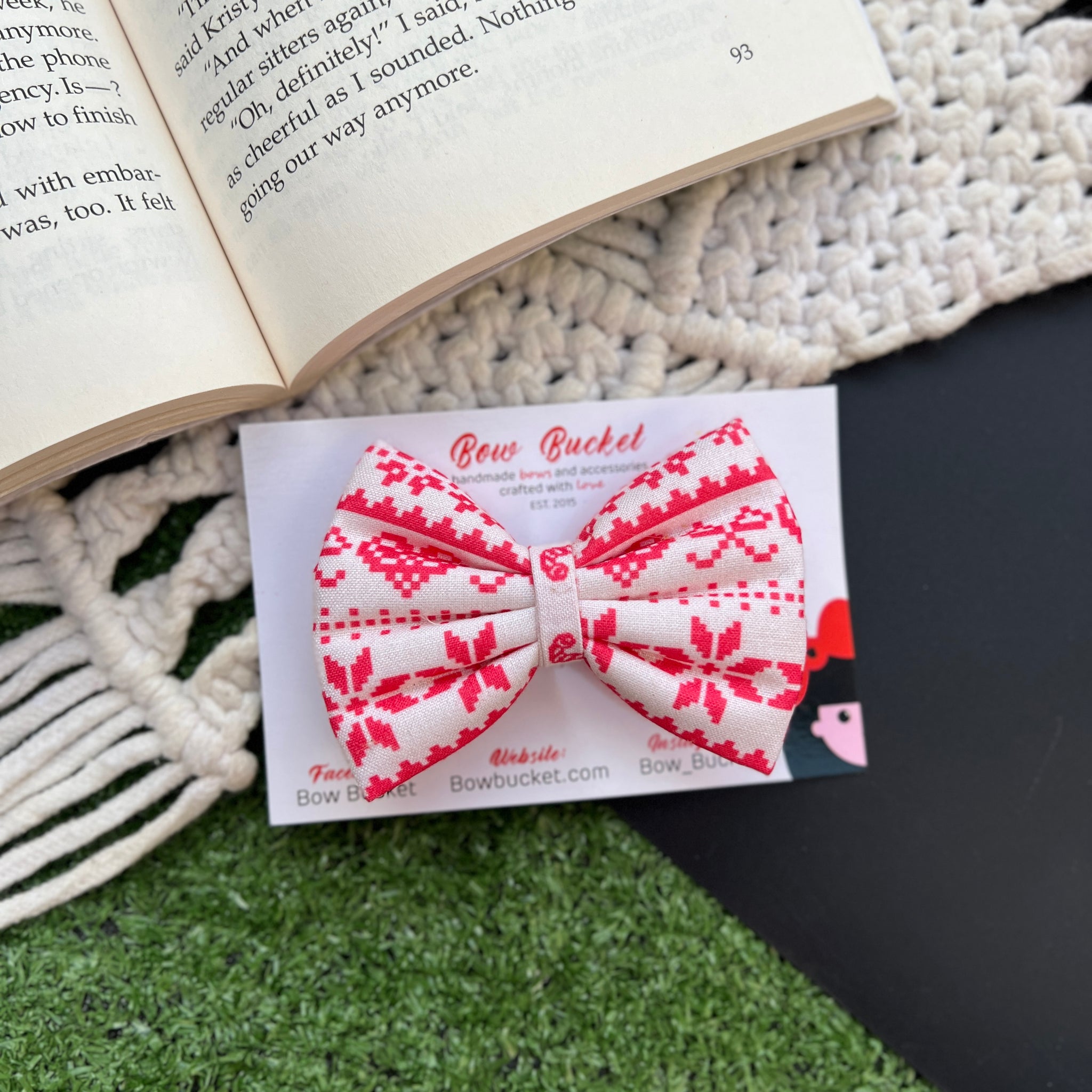 Holly jolly bow clip - size - 3”