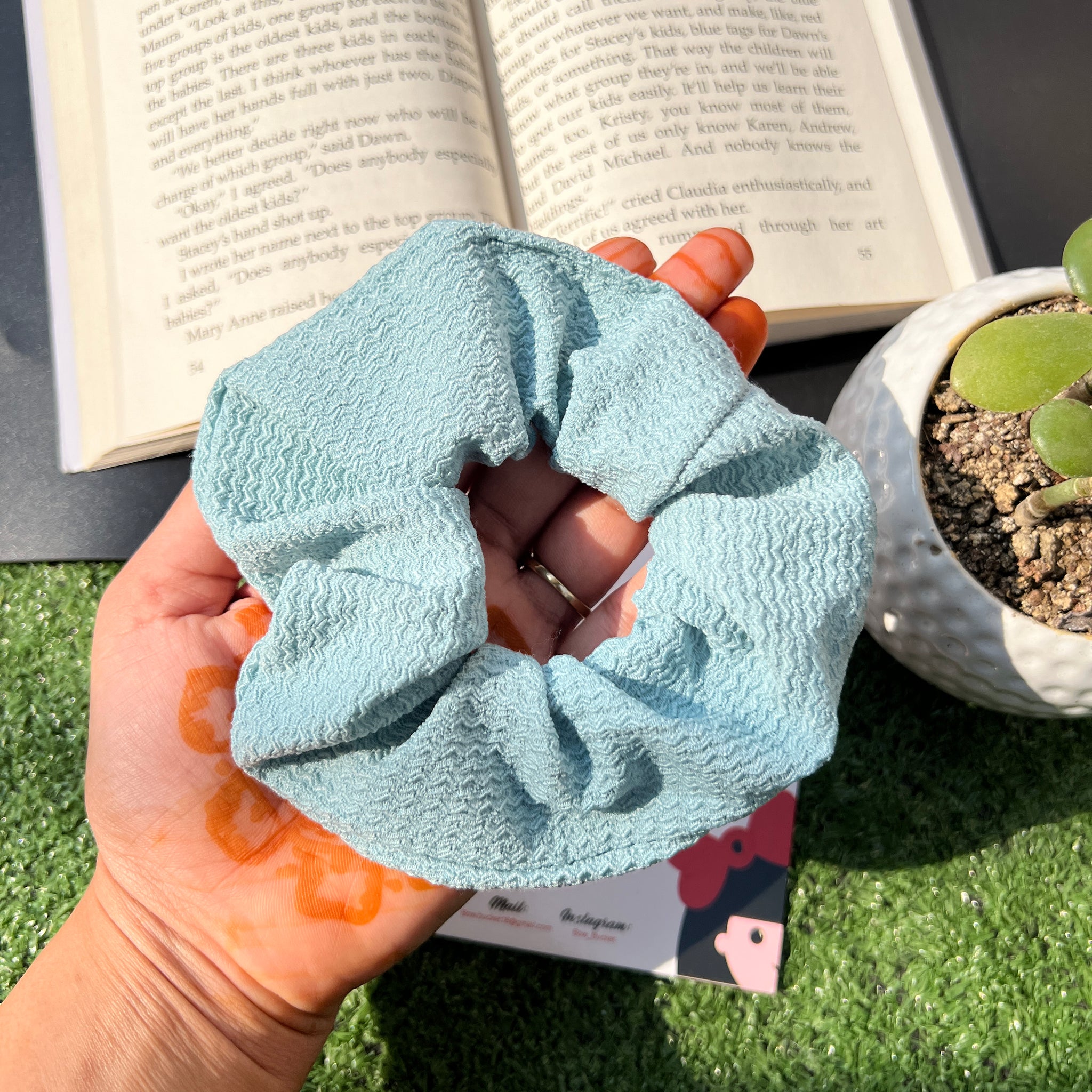 blue texture scrunchie