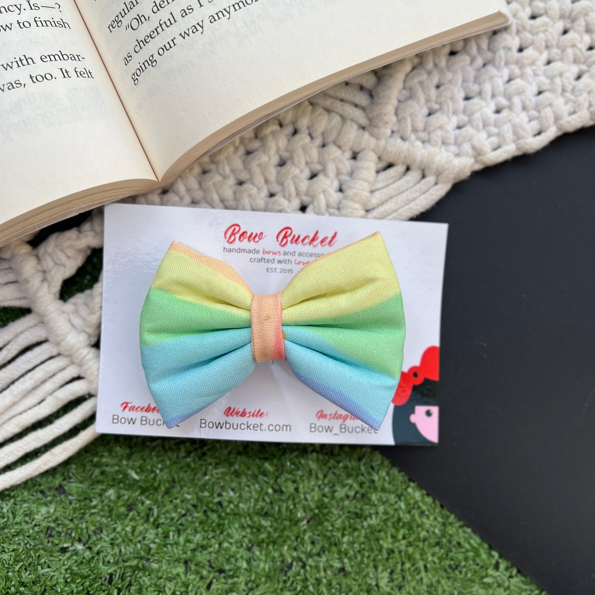 Pastel stripe bow clip - size - 3"